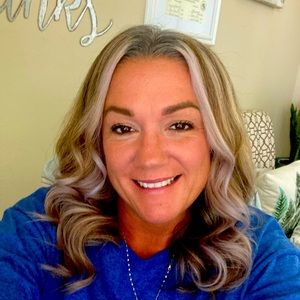 Meet your Posher, Regina